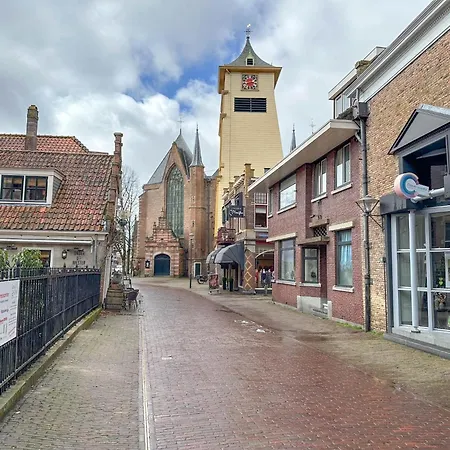 Weeshuis Klein Vakantiehuis *