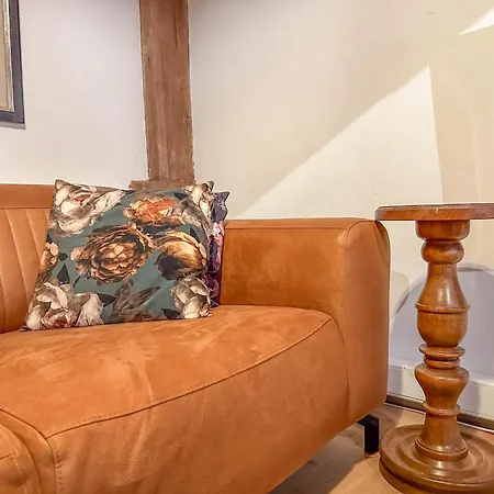 Weeshuis Klein 펜션 엥크휘젠